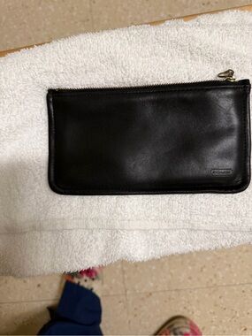 Vintage Coach Black Leather skinny wallet